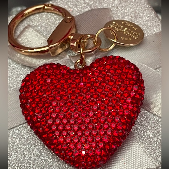 Accessories - NEW RED CRYSTAL HEART KEYCHAIN BAG CHARM